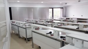 Muebles para centros de formación dental Jeb